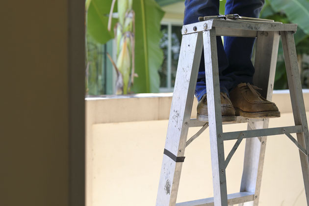 Como Escolher a Escada Ideal para Uso Residencial? Veja o Que Avaliar Antes de Comprar